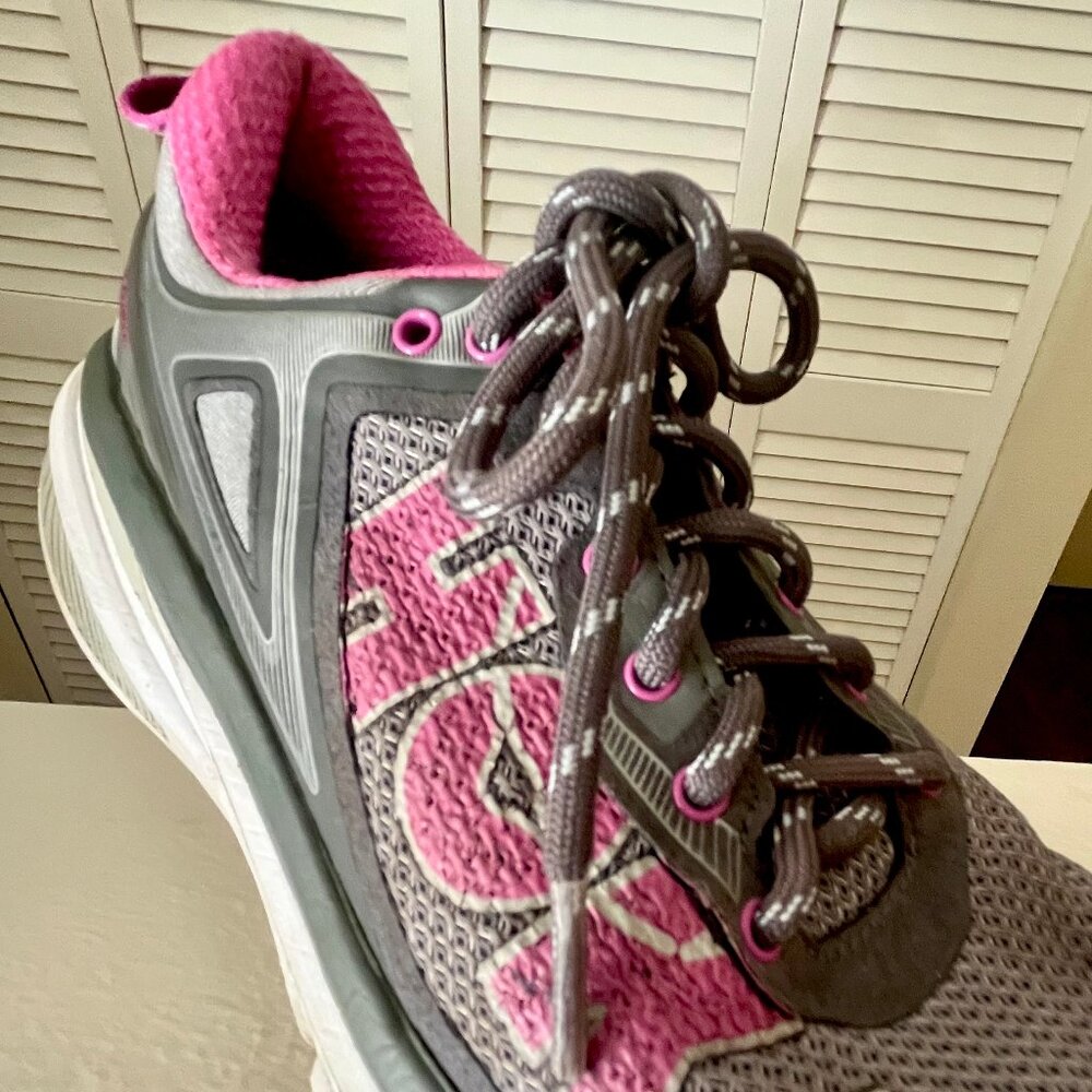 HOKA One One Bondi 4, very good condition - Picture 3 of 12